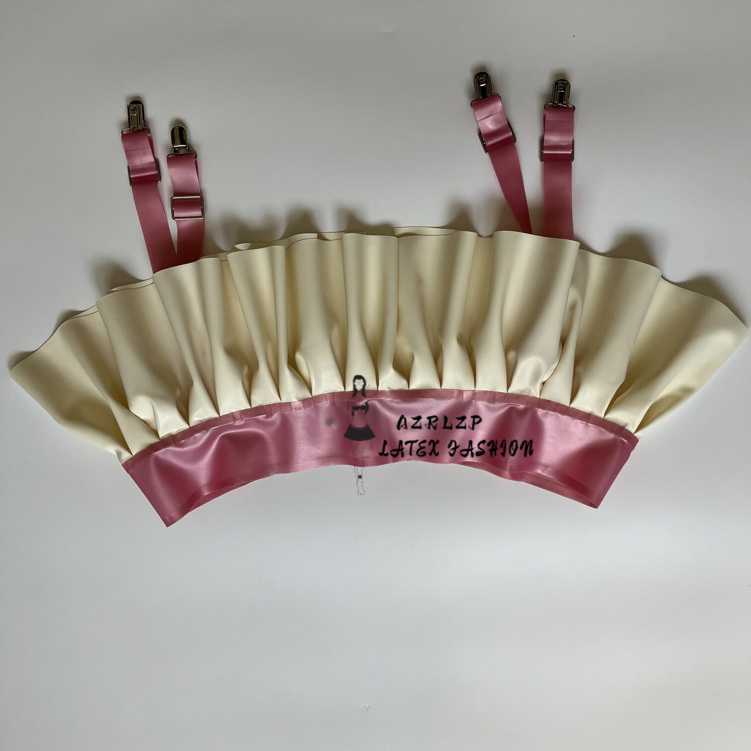 Metallic Powder and White Wome - Garter Belt Set recension och pris